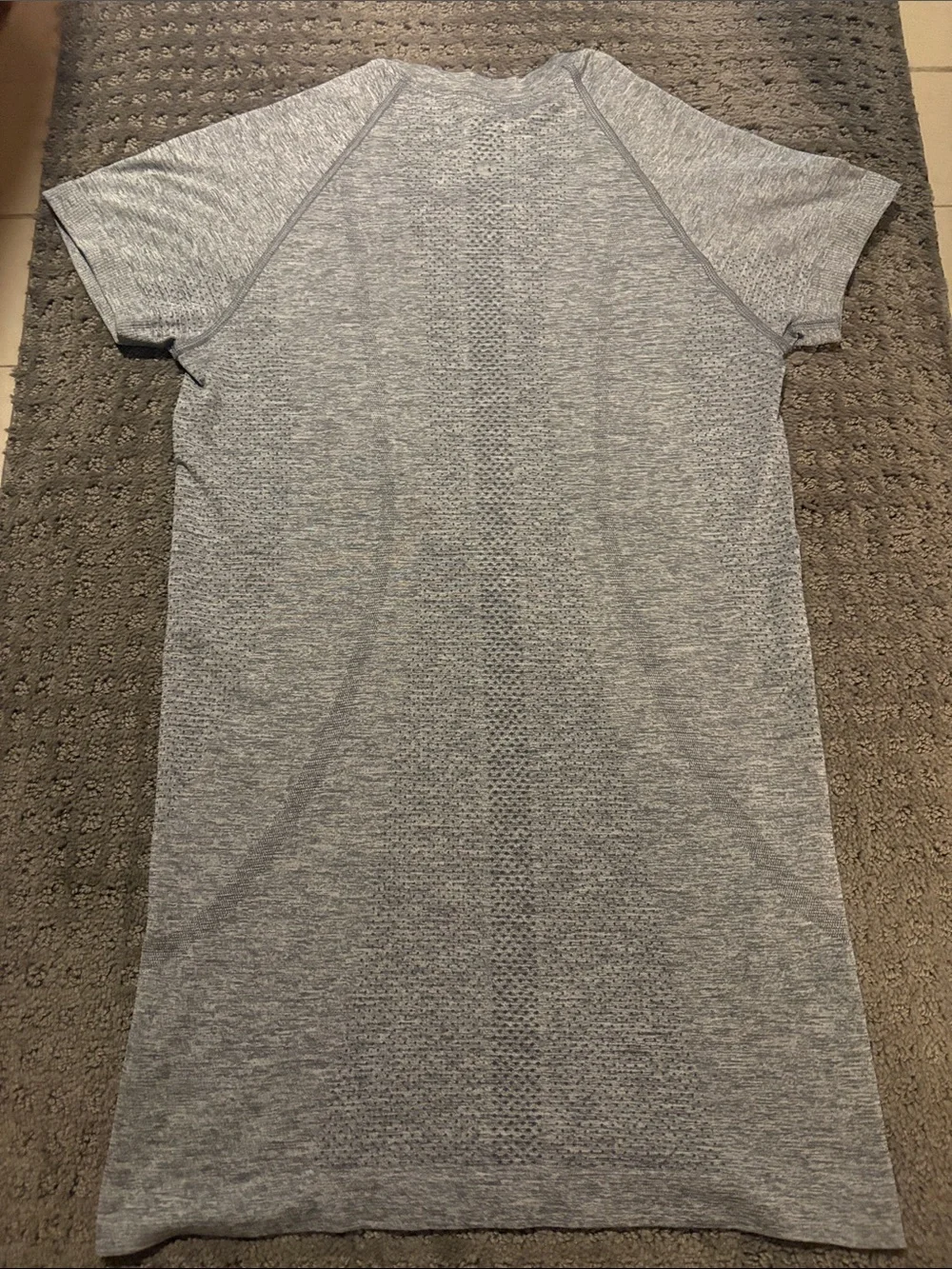 Swiftly Tech Short-Sleeve Shirt 2.0 Hip Length